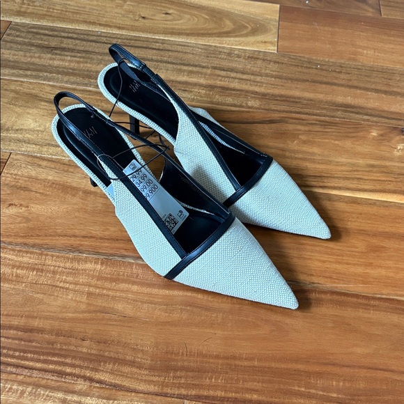 H&M Pointed Slingbacks - Picture 3 of 5